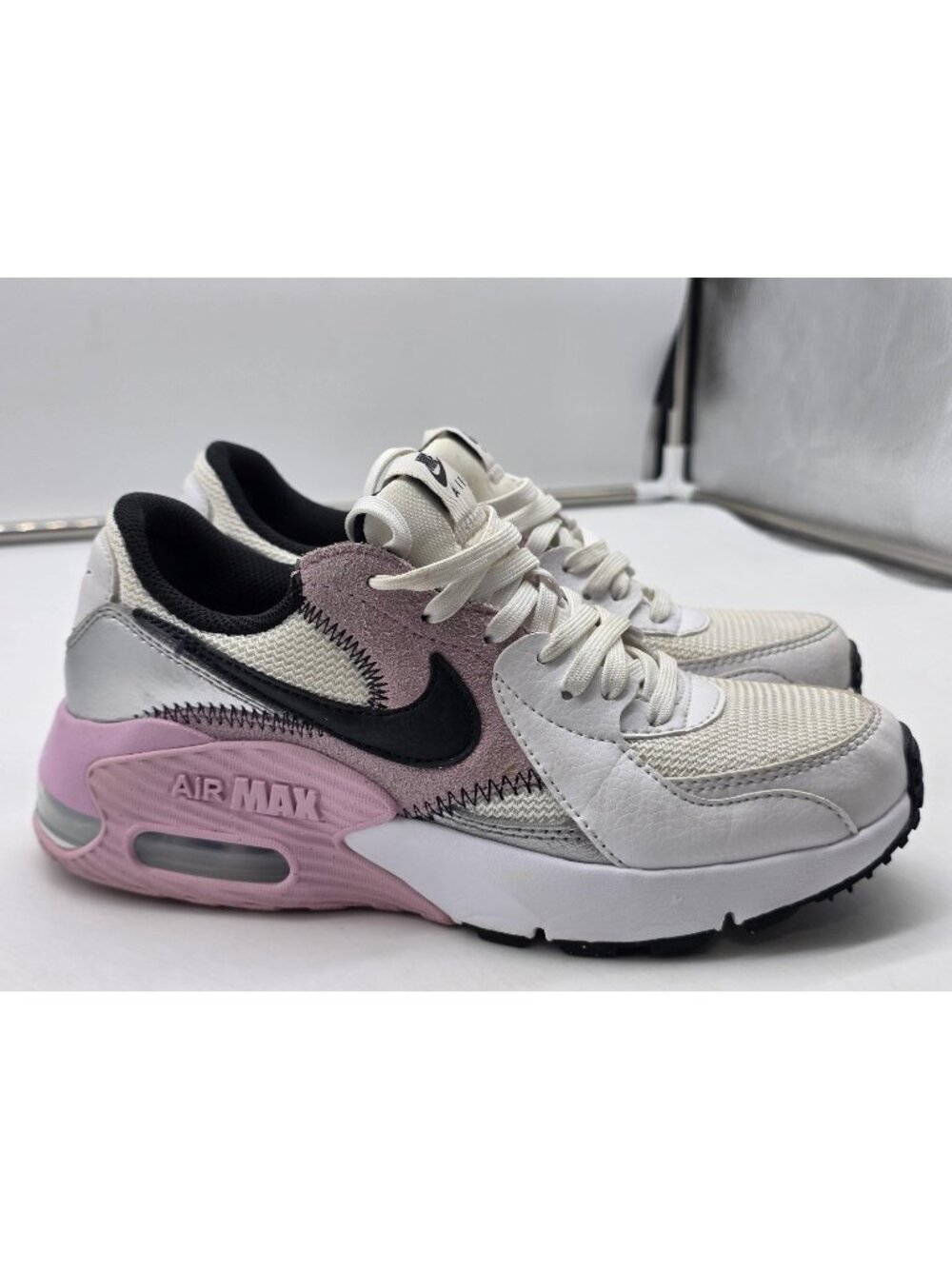Nike Air Max Excee Shoes Womens Size 5.5 White Pink Sneakers Stained CD5432-109